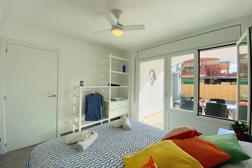 70 M2, Apartamento Cerca De La Playa, Apto Minusvalidos. Rosas Exterior foto